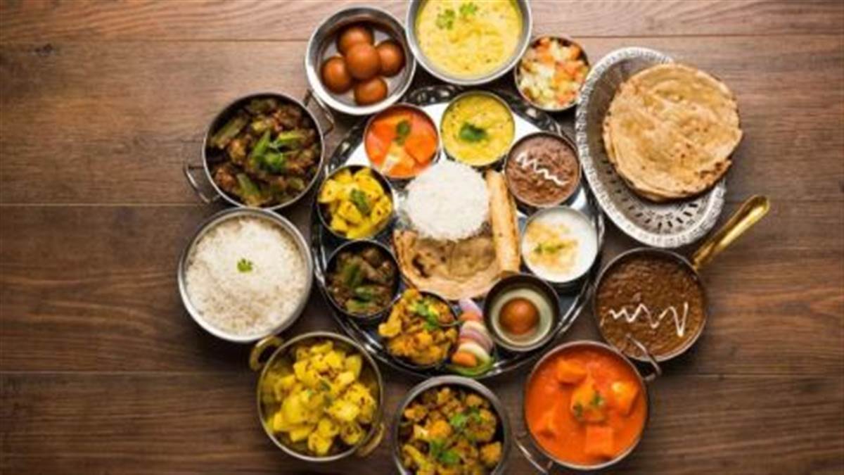 ਮਹਿੰਗਾਈ ਘਟਣ ਨਾਲ ਆਮ ਆਦਮੀ ਦੀ ਰਸੋਈ ਨੂੰ ਵੱਡੀ ਰਾਹਤ, ਸ਼ਾਕਾਹਾਰੀ-ਮਾਸਾਹਾਰੀ ਦੋਵੇਂ ਤਰ੍ਹਾਂ ਦੇ ਪਕਵਾਨ ਹੋਏ ਸਸਤੇ; ਇੰਨੀ ਘੱਟ ਹੋਈ ਲਾਗਤ