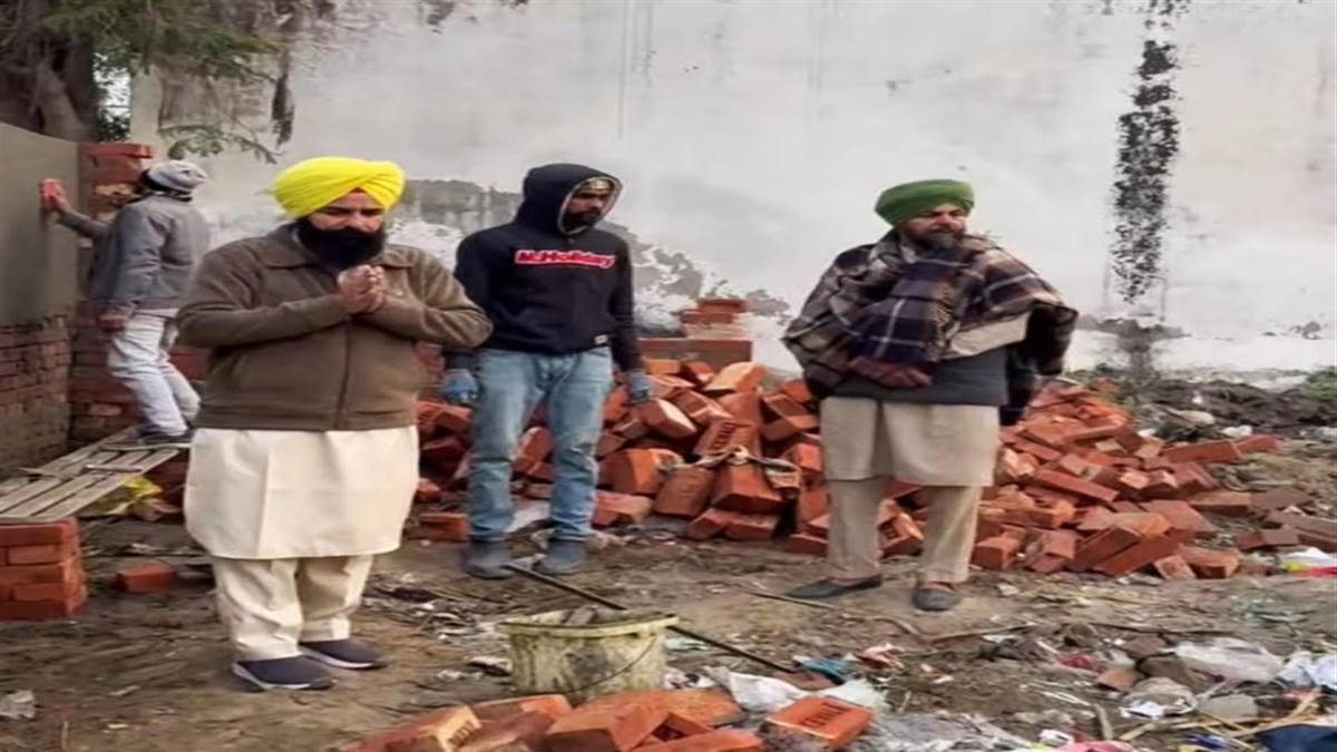 ਪੰਚਾਇਤ ਨੇ ਪਿੰਡ ਨੂੰ ਸਾਫ਼-ਸੁਥਰਾ ਤੇ ਪਲਾਸਟਿਕ ਮੁਕਤ ਕਰਨ ਲਈ ਚੁੱਕਿਆ ਬੀੜਾ