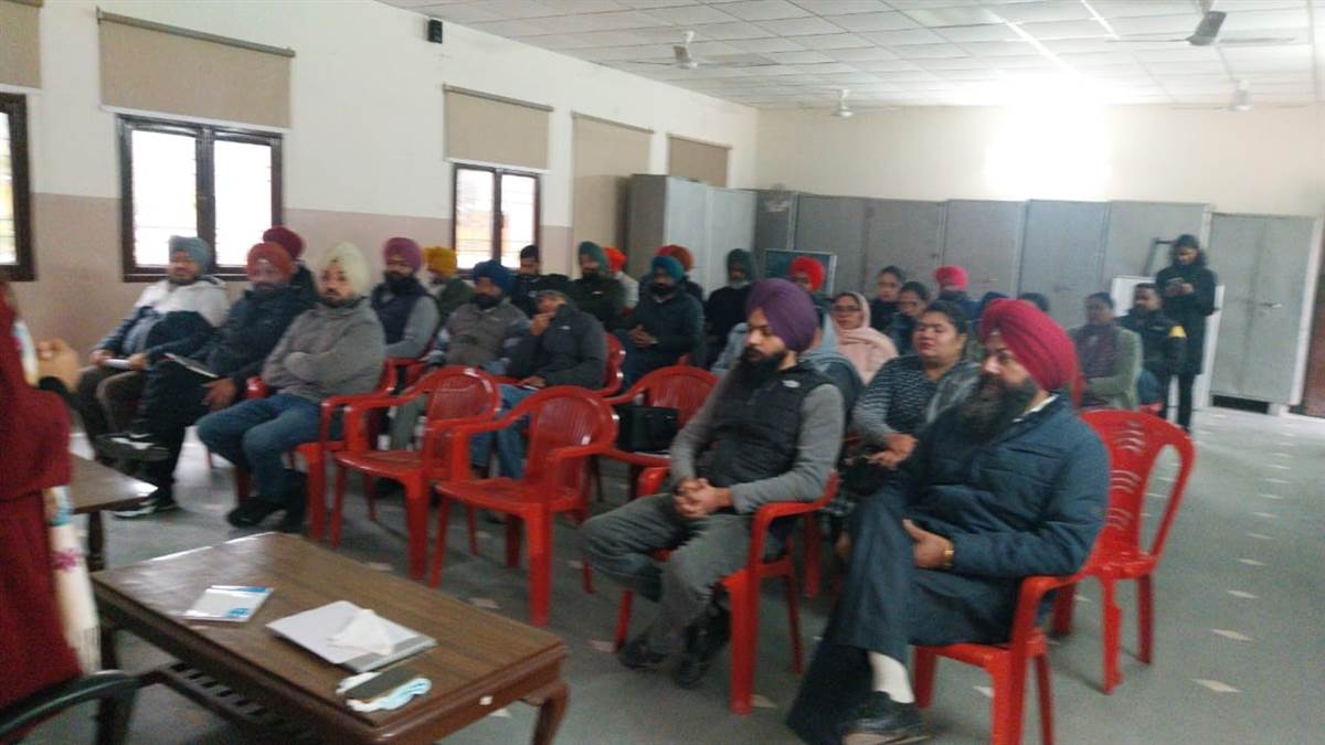 'ਯੁੱਧ ਨਸ਼ਿਆਂ ਵਿਰੁੱਧ' ਮੁਹਿੰਮ ਤਹਿਤ ਅਧਿਆਪਕਾਂ ਨੂੰ ਦਿੱਤੀ ਵਿਸ਼ੇਸ਼ ਸਿਖਲਾਈ