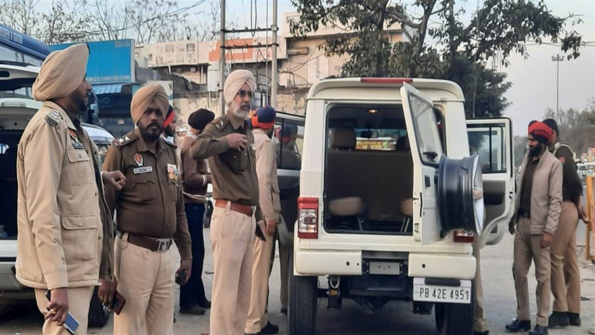 ਮਹਿਲਕਲਾਂ ’ਚ ਨਾਕਾਬੰਦੀ ਤੇ ਚੈਕਿੰਗ ਮੁਹਿੰਮ ਤੇਜ਼