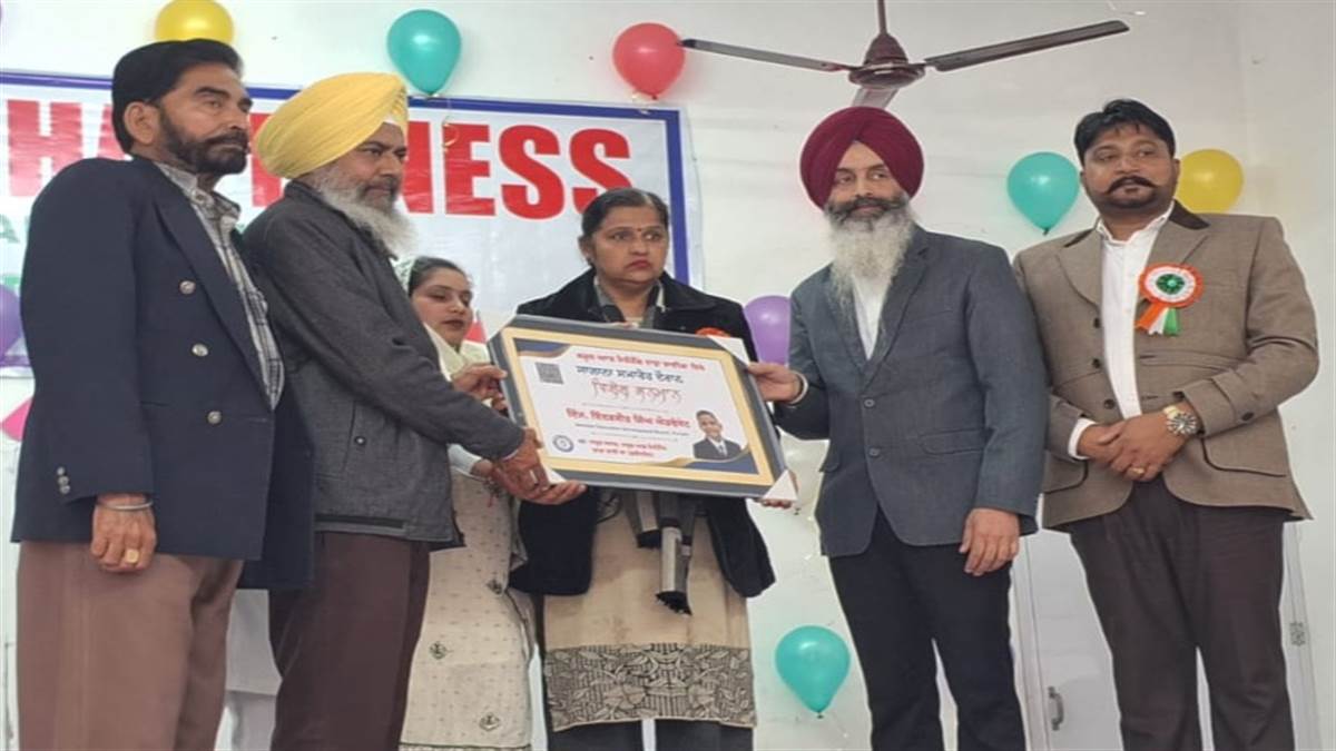 ਵਾੜਾ ਭਾਈਕਾ ਦੇ ਸਕੂਲ ਆਫ਼ ਹੈਪੀਨੈਂਸ ’ਚ ਕਰਵਾਈ ਵਰਕਸ਼ਾਪ
