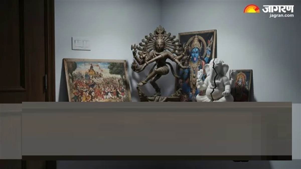 Vastu Tips:  ਘਰ ਦੀ ਸੁੱਖ-ਸ਼ਾਂਤੀ 'ਤੇ ਭਾਰੀ ਪੈ ਸਕਦੀਆਂ ਹਨ ਭਗਵਾਨ ਦੀਆਂ ਇਹ ਮੂਰਤੀਆਂ, ਸਜਾਵਟ ਤੋਂ ਪਹਿਲਾਂ ਜਾਣ ਲਓ ਨਿਯਮ