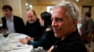 Epstein Files: ਅਮਰੀਕਾ, ਬ੍ਰਿਟੇਨ, ਨਾਰਵੇ ਤੋਂ ਲੈ ਕੇ ਫਰਾਂਸ ਤੱਕ... ਦੁਨੀਆ ਭਰ 'ਚ ਕਈ ਅਸਤੀਫ਼ੇ; 80 ਦੇਸ਼ਾਂ 'ਚ ਜਾਂਚ ਜਾਰੀ