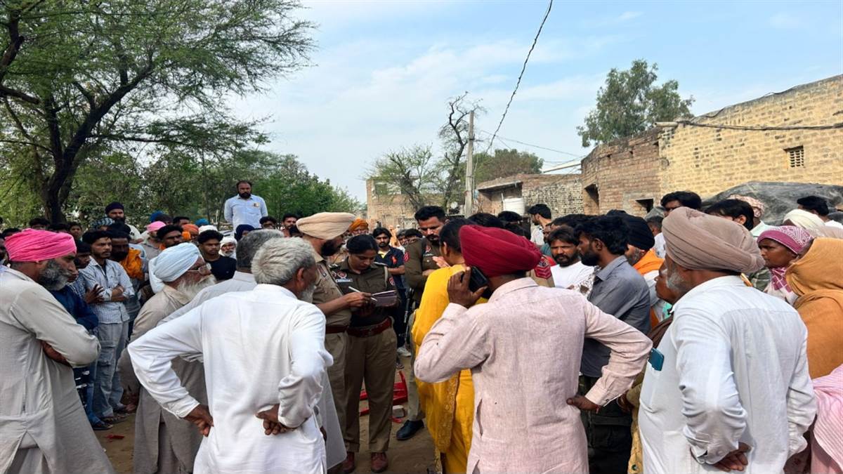 ਡੀਜੇ ’ਤੇ ਗੀਤ ਵਜਾਊਣ ਨੂੰ ਲੈ ਕੇ ਝਗੜਾ, ਦੋ ਮੋਟਰਸਾਈਕਲਾਂ ਨੂੰ ਲਾਈ ਅੱਗ