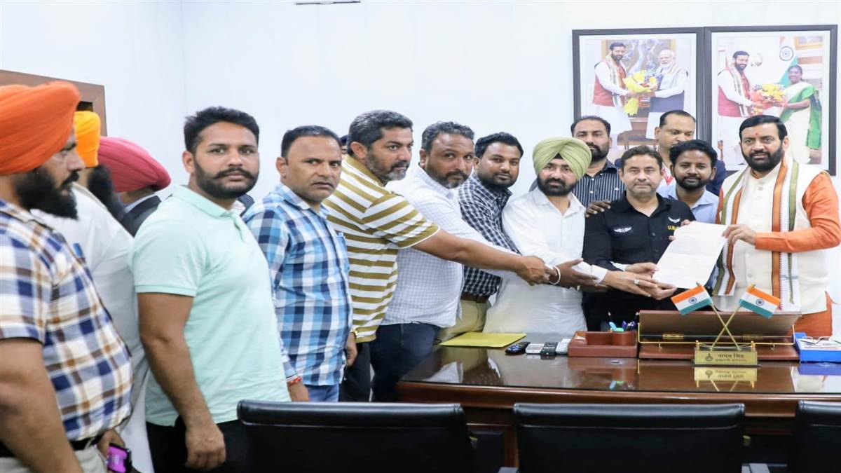 ਟੀਈਟੀ ਨੂੰ ਰੱਦ ਕਰਵਾਉਣ ਲਈ ਸੀਐੱਮ ਨਾਇਬ ਸੈਣੀ ਨੂੰ ਮੰਗ ਪੱਤਰ ਦਿੱਤਾ