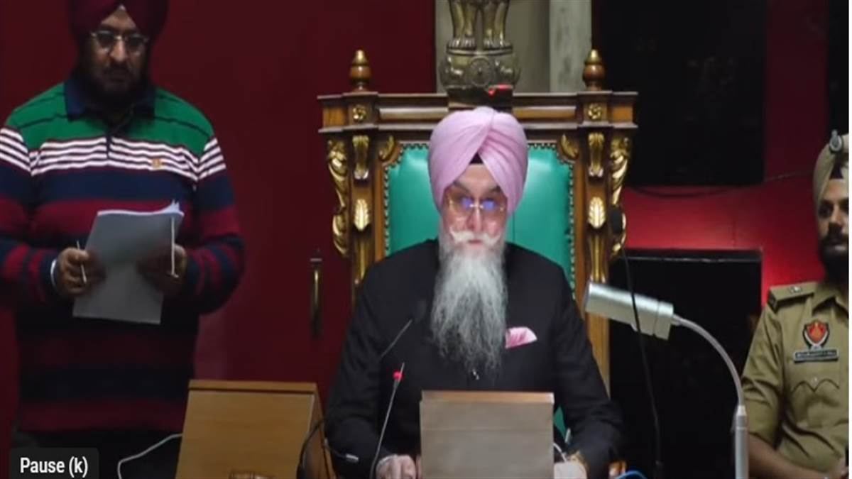 Punjab Budget Session 2026: ਸੀਐੱਮ ਮਾਨ ਨੇ ਕਾਂਗਰਸ 'ਤੇ ਕੱਸਿਆ ਤਨਜ਼, ਕਿਹਾ -2027 ਤੋਂ ਬਾਅਦ ਵੀ ਵਿਰੋਧੀ ਧਿਰ ਦੇ ਬੈਂਚ ਖਾਲੀ ਰਹਿਣਗੇ; Watch Video