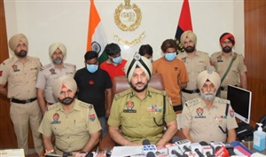 War Against Drugs : ਨਸ਼ੀਲੇ ਪਦਾਰਥਾਂ ਦੀ ਤਸਕਰੀ ’ਚ 4 ਕਿੱਲੋ ਹੈਰੋਇਨ ਸਣੇ ਅੱਠ ਮੁਲਜ਼ਮ ਗ੍ਰਿਫ਼ਤਾਰ