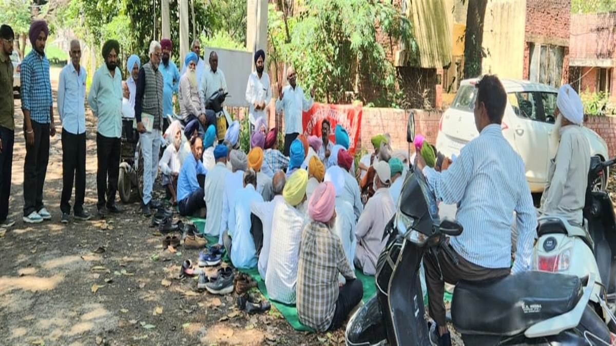 ਪੈਨਸ਼ਨਰਜ਼ ਵੱਲੋਂ ਨਿਗਰਾਨ ਇੰਜੀਨੀਅਰ ਦਫ਼ਤਰ ਅੱਗੇ ਧਰਨਾ