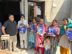 ਕਣਕ ਵੰਡ ਤੇ ‘ਮੇਰੀ ਰਸੋਈ ਫੂਡ ਕਿੱਟ’ ਸਕੀਮ ਦਾ ਲਿਆ ਜਾਇਜ਼ਾ