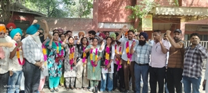 ਵੱਖ-ਵੱਖ ਜਥੇਬੰਦੀਆਂ ਨੇ ਸੇਵਾ ਕੇਂਦਰ ਦੇ ਮੁਲਾਜ਼ਮਾਂ ਦੇ ਹੱਕ ’ਚ ਕੀਤਾ ਪ੍ਰਦਰਸ਼ਨ