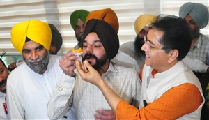 ‘ਆਪ’ ਵਿਧਾਇਕ ਦਾ ਪੁੱਤਰ ਬਣਿਆ ਮੁਹਾਲੀ ਦਾ ਮੇਅਰ