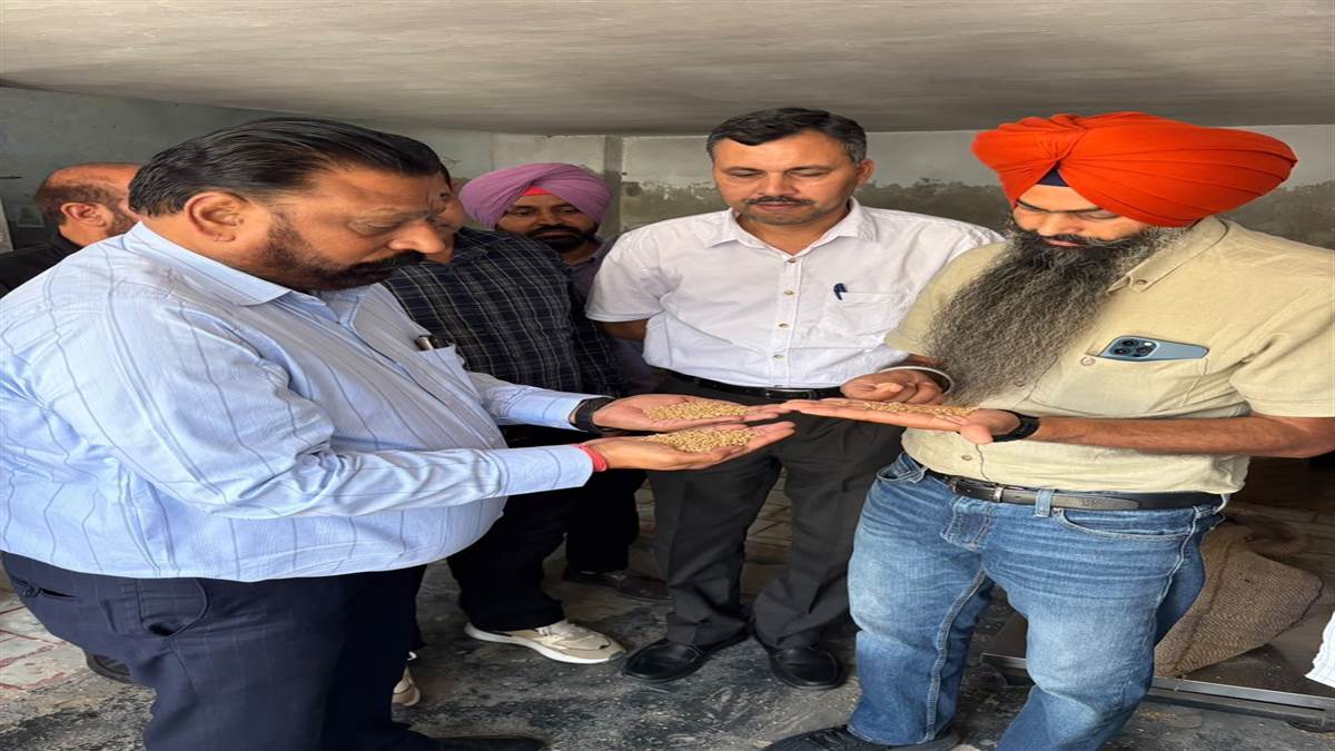 ਸਟੇਟ ਫੂਡ ਕਮਿਸ਼ਨ ਮੈਂਬਰ ਧਾਲੀਵਾਲ ਵਲੋਂ ਫਿਰੋਜ਼ਪੁਰ ਦਾ ਅਚਨਚੇਤ ਦੌਰਾ