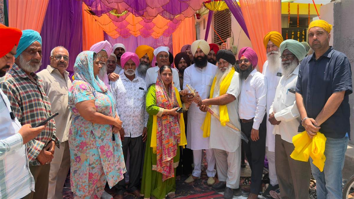 ਲੋੜਵੰਦ ਪਰਿਵਾਰਾਂ ਦੀ ਮਦਦ ਦੀ ਲੜੀ ਤਹਿਤ ਬੈਂਸ ਨੇ ਦੂਜਾ ਮਕਾਨ ਬਣਾ ਕੇ ਨਰਿੰਦਰ ਕੌਰ ਨੂੰ ਸੌਂਪਿਆ