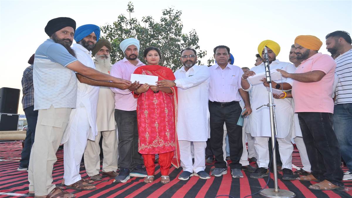 ਵਿਕਾਸ ਕਾਰਜਾਂ ਲਈ ਫੰਡਾਂ ਦੀ ਕਮੀਂ ਨਹੀਂ ਆਉਣ ਦਿੱਤੀ ਜਾਵੇਗੀ : ਦੇਸ ਰਾਜ ਸੈਣੀ