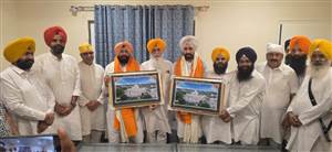 Ropar News : ਕੇਵਲ ਸਿੰਘ ਢਿੱਲੋਂ ਤਖ਼ਤ ਸ੍ਰੀ ਕੇਸਗੜ੍ਹ ਸਾਹਿਬ ਵਿਖੇ ਹੋਏ ਨਤਮਸਤਕ, ਸਰਬੱਤ ਦੇ ਭਲ਼ੇ ਤੇ ਪੰਜਾਬ ਦੀ ਖੁਸ਼ਹਾਲੀ ਦੀ ਕੀਤੀ ਅਰਦਾਸ