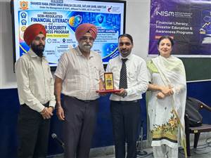 ਸ਼ਹੀਦ ਬਾਬਾ ਜੀਵਨ ਸਿੰਘ ਖ਼ਾਲਸਾ ਕਾਲਜ ’ਚ ਸਮਾਗਮ ਕਰਵਾਇਆ
