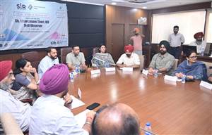 ਐੱਸਆਈਆਰ ਸਬੰਧੀ ਲਾਏ ਰੋਲ ਅਬਜ਼ਰਵਰ ਨੇ ਕੀਤੀ ਸਿਆਸੀ ਪਾਰਟੀਆਂ ਨਾਲ ਬੈਠਕ