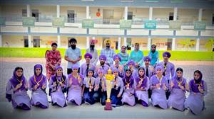 ਨਿਸ਼ਾਨ ਅਕੈਡਮੀ ਔਲਖ ਦੇ ਵਿਦਿਆਰਥੀਆਂ ਨੇ ਜਿੱਤੀ ਓਵਰਆਲ ਟਰੋਫ਼ੀ
