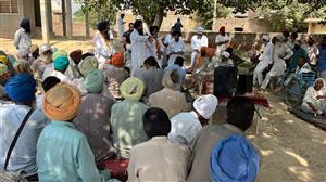 ਚਿੱਟੇ ਦੀ ਵਿਕਰੀ ’ਤੇ ਸਵਾਲ, ਆਮ ਲੋਕਾਂ ਨੂੰ ਪ੍ਰਸ਼ਾਸਨ ਵੱਲੋਂ ਤੰਗ ਕਰਨ ਦੇ ਦੋਸ਼