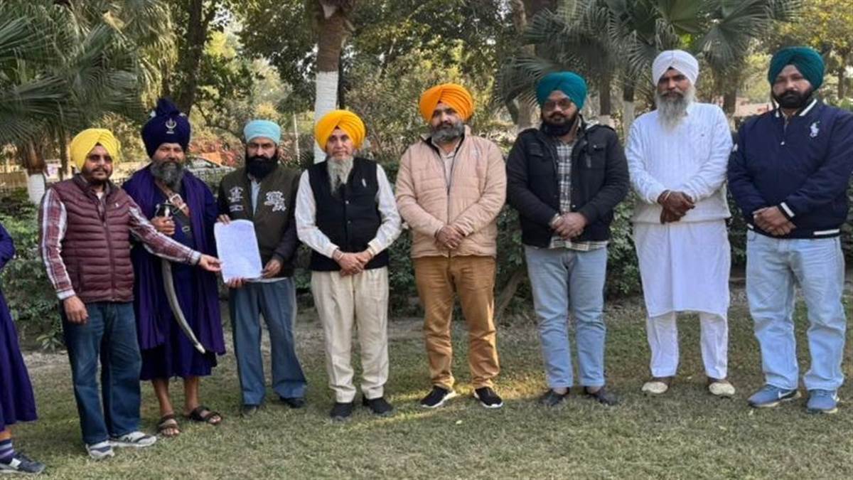 ਫੈਡਰੇਸ਼ਨ ਮਹਿਤਾ ਦੇ ਹੱਥੇ ਚੜ੍ਹਿਆ ਪਾਖੰਡੀ ਬਾਬਾ, ਗੱਦੀ ਲਾਉਣ ਤੋਂ ਕੀਤੀ ਤੌਬਾ