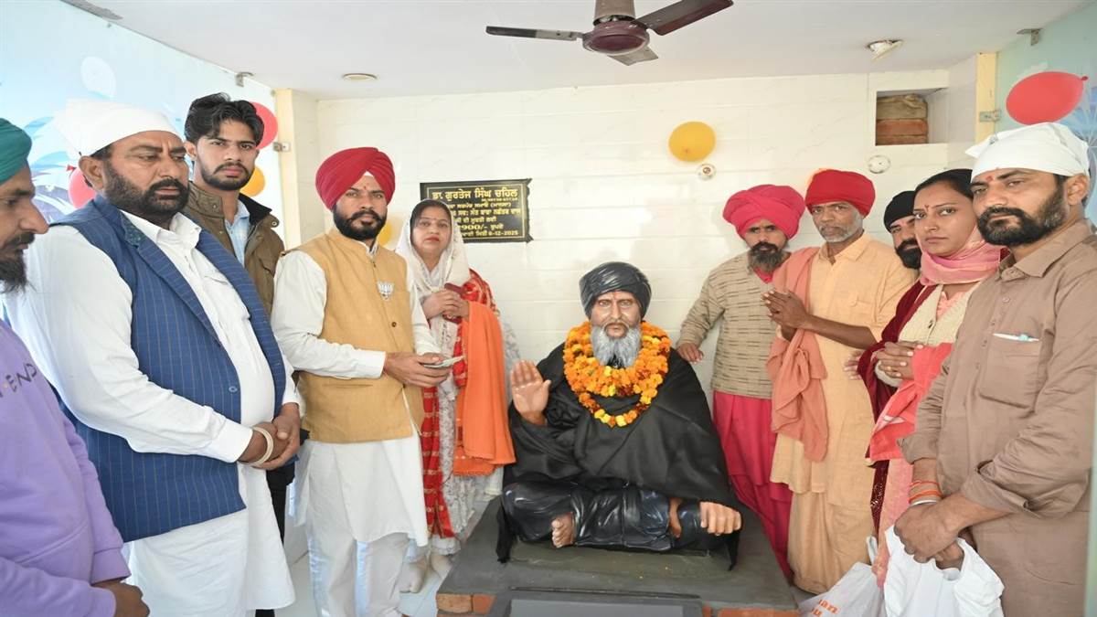 ਸੰਤ ਬਾਬਾ ਨਛੱਤਰ ਦਾਸ ਦੀ ਮੂਰਤੀ ਸਥਾਪਿਤ