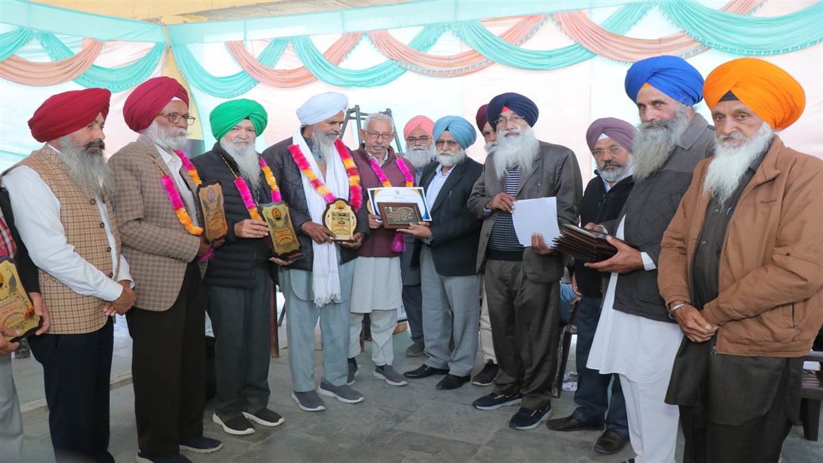 ਪੰਜਾਬ ਰੋਡਵੇਜ਼ ਪੈਨਸ਼ਨਰਜ਼ ਐਸੋਸੀਏਸ਼ਨ ਨੇ ਪੈਨਸ਼ਨਰ ਦਿਵਸ ਮਨਾਇਆ