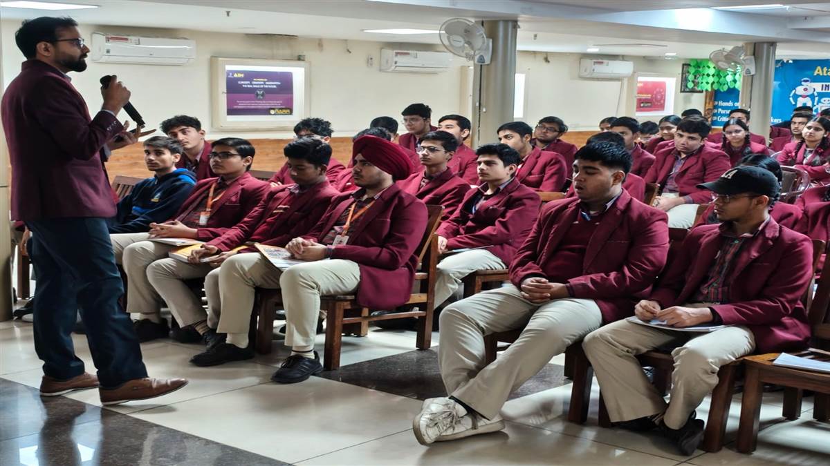 ਸਕੂਲ ਵਿਖੇ ਕਰੀਅਰ ਕਾਊਂਸਲਿੰਗ ਦੀ ਵਰਕਸ਼ਾਪ ਕਰਵਾਈ