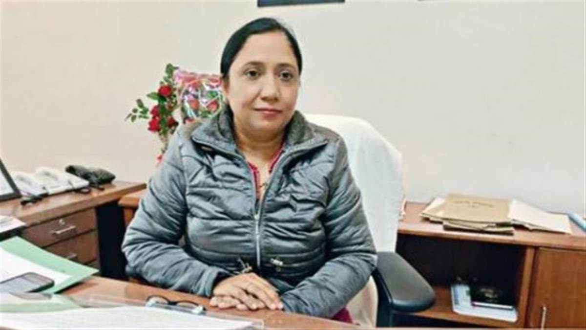 'ਹੈਲੋ! ਕੈਬਨਿਟ ਮੰਤਰੀ ਬਲਜੀਤ ਕੌਰ ਦਾ ਘਰਵਾਲਾ ਬੋਲ ਰਿਹਾ ਹਾਂ...', ਦੱਸਕੇ ਮੰਗੇ ਪੈਸੇ; ਮੁਲਜ਼ਮ ਖਿ਼ਲਾਫ਼ ਮਾਮਲਾ ਦਰਜ