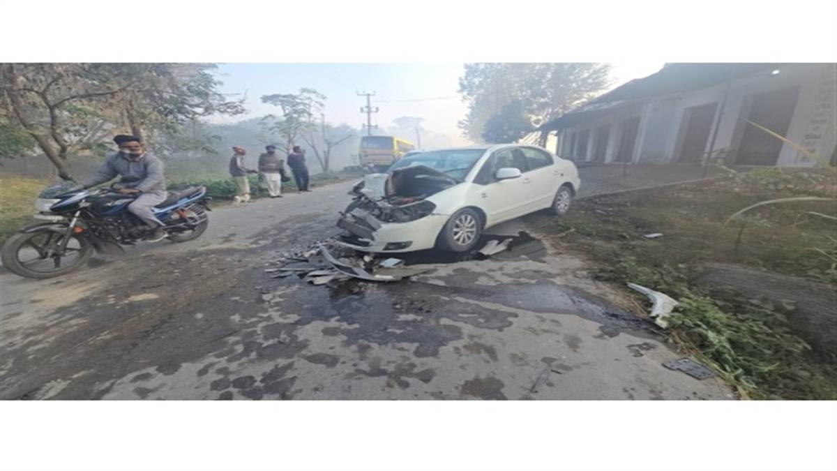 ਮੱਥਾ ਟੇਕ ਕੇ ਵਾਪਸ ਪਰਤ ਰਹੇ ਪਤੀ-ਪਤਨੀ ਨਾਲ ਵਪਰਿਆ ਦਰਦਨਾਕ ਹਾਦਸਾ, ਨਿੱਜੀ ਸਕੂਲ ਬੱਸ ਨਾਲ ਹੋਈ ਭਿਆਨਕ ਟੱਕਰ ਤੇ ਫਿਰ...