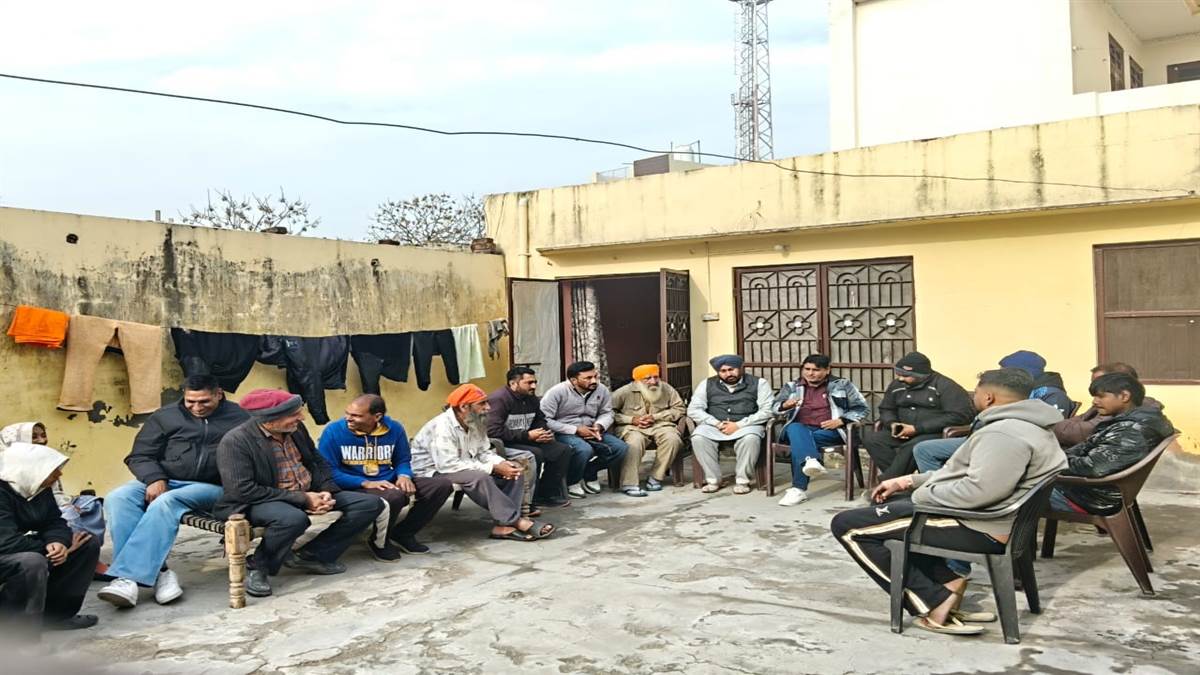 ‘ਯੁੱਧ ਨਸ਼ਿਆਂ ਵਿਰੁੱਧ’ ਮੁਹਿੰਮ ਤਹਿਤ ਪਿੰਡ ਸ਼ਾਹਪੁਰ ਵਿਖੇ ‘ਆਪ’ ਦੀ ਮੀਟਿੰਗ