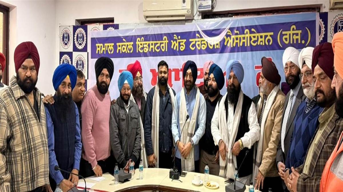 ਵਿਧਾਇਕ ਸਿੱਧੂ ਵੱਲੋਂ ਉਦਯੋਗਪਤੀਆਂ, ਵਪਾਰੀਆਂ ਤੇ ਦੁਕਾਨਦਾਰਾਂ ਨਾਲ ਮੀਟਿੰਗ