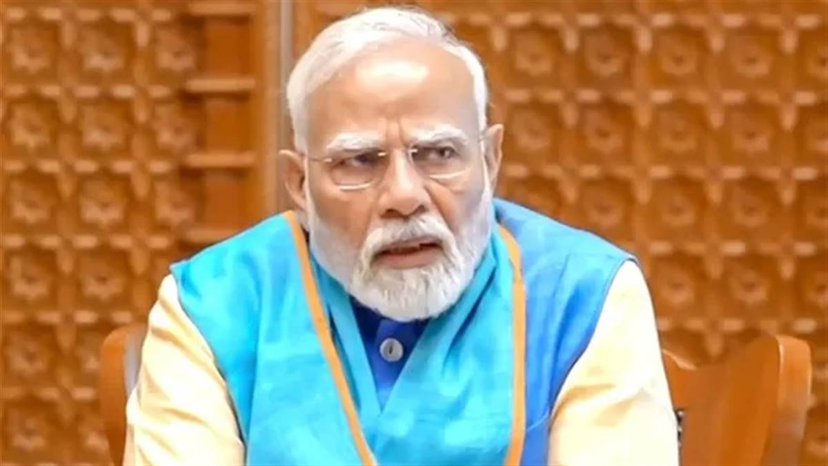 ਦੇਸ਼ 'ਚ LPG ਦਾ ਵੱਡਾ ਸੰਕਟ: PM ਮੋਦੀ ਵੱਲੋਂ ਹਰਦੀਪ ਪੁਰੀ ਤੇ ਜੈਸ਼ੰਕਰ ਨਾਲ ਹੰਗਾਮੀ ਮੀਟਿੰਗ; ਮੁੰਬਈ-ਬੈਂਗਲੁਰੂ ਵਰਗੇ ਸ਼ਹਿਰਾਂ 'ਚ ਹਾਹਾਕਾਰ