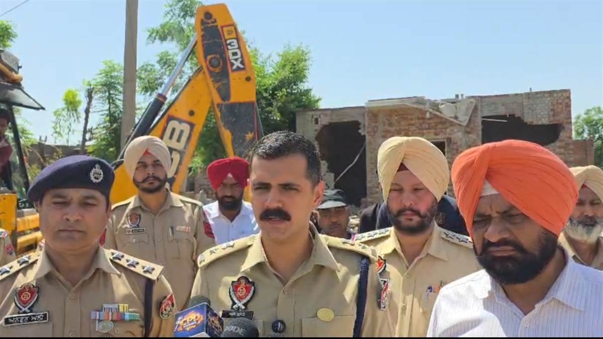 ਨਸ਼ਾ ਤਸਕਰਾਂ ਵੱਲੋਂ ਨਗਰ ਪੰਚਾਇਤ ਦੀ ਜ਼ਮੀਨ ’ਤੇ ਕੀਤੇ ਕਬਜ਼ੇ ਹਟਾਏ