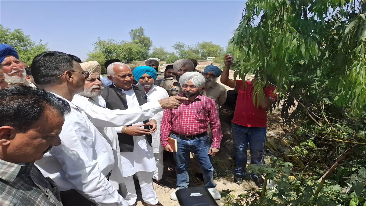 ਮੰਤਰੀ ਬਰਿੰਦਰ ਗੋਇਲ ਨੇ ਘੱਗਰ ਦਰਿਆ ਦੇ ਚੱਲ ਰਹੇ ਕਾਰਜਾਂ ਦਾ ਲਿਆ ਜਾਇਜ਼ਾ