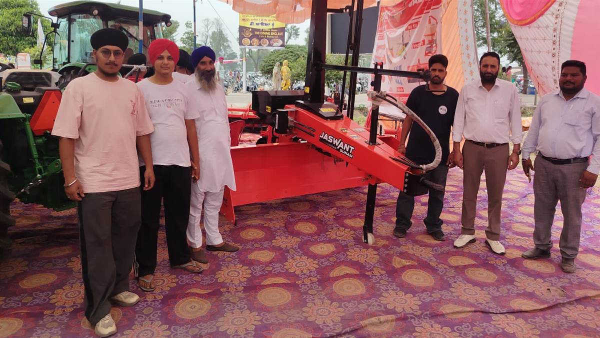 ਮੋਮੀ ਇੰਜਨੀਰਿੰਗ ਵੱਲੋਂ ਜਸਵੰਤ ਲੇਜ਼ਰ ਲੈਵਲਰ ਤੇ ਰੋਟਾਵੇਟਰਾਂ ਦੀ ਪ੍ਰਦਰਸ਼ਨੀ