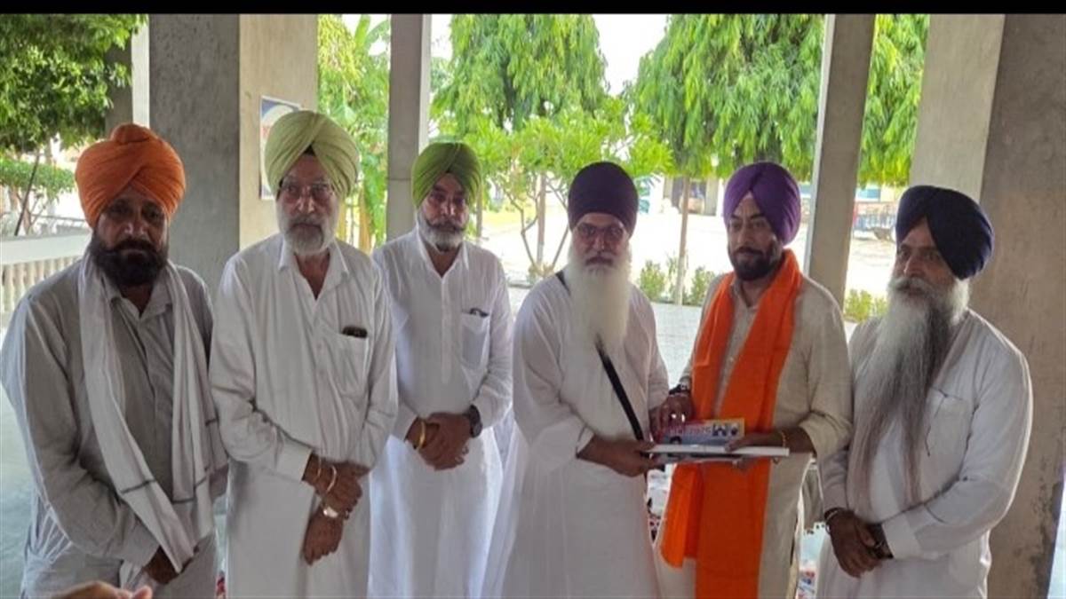 ਡਾ. ਹਰਜੋਤ ਕਮਲ ਗੁਰੂਘਰ ਵਿਖੇ ਹੋਏ ਨਤਮਸਤਕ