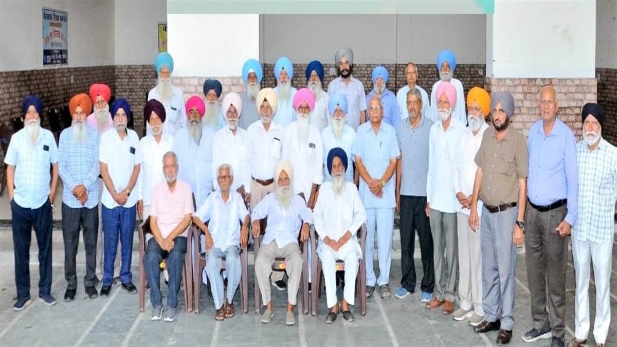 ਪੰਜਾਬ ਰਾਜ ਪੈਨਸਨਰਜ਼ ਮਹਾਂ ਸੰਘ/ਸੀਨੀਅਰ ਸਿਟੀਜ਼ਨ ਦੀ ਮੀਟਿੰਗ ਹੋਈ