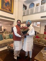ਪੰਜਾਬ 'ਚ ਨਵੀਂ ਸਿਆਸੀ ਜੋੜੀ ਦੇ ਚਰਚੇ: ਭਾਜਪਾ ਪ੍ਰਧਾਨ ਕੇਵਲ ਢਿੱਲੋਂ ਨੂੰ ਮਿਲੇ ਸ਼ੀਤਲ ਅੰਗੁਰਾਲ; ਬੋਲੇ- 2027 'ਚ ਪੰਜਾਬ 'ਚ ਖਿੜੇਗਾ ਕਮਲ