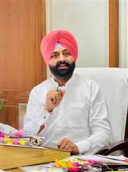 ਸਾਬਕਾ ਮੰਤਰੀ ਲਾਲਜੀਤ ਭੁੱਲਰ ਦੇ ਪਿਤਾ ਨੇ ਹਾਈ ਕੋਰਟ ਤੋਂ ਮੰਗੀ ਅਗਾਊਂ ਜ਼ਮਾਨਤ, ਅਦਾਲਤ ਨੇ ਸੂਬਾ ਸਰਕਾਰ ਤੋਂ ਮੰਗਿਆ ਵਿਸਥਾਰਪੂਰਵਕ ਜਵਾਬ
