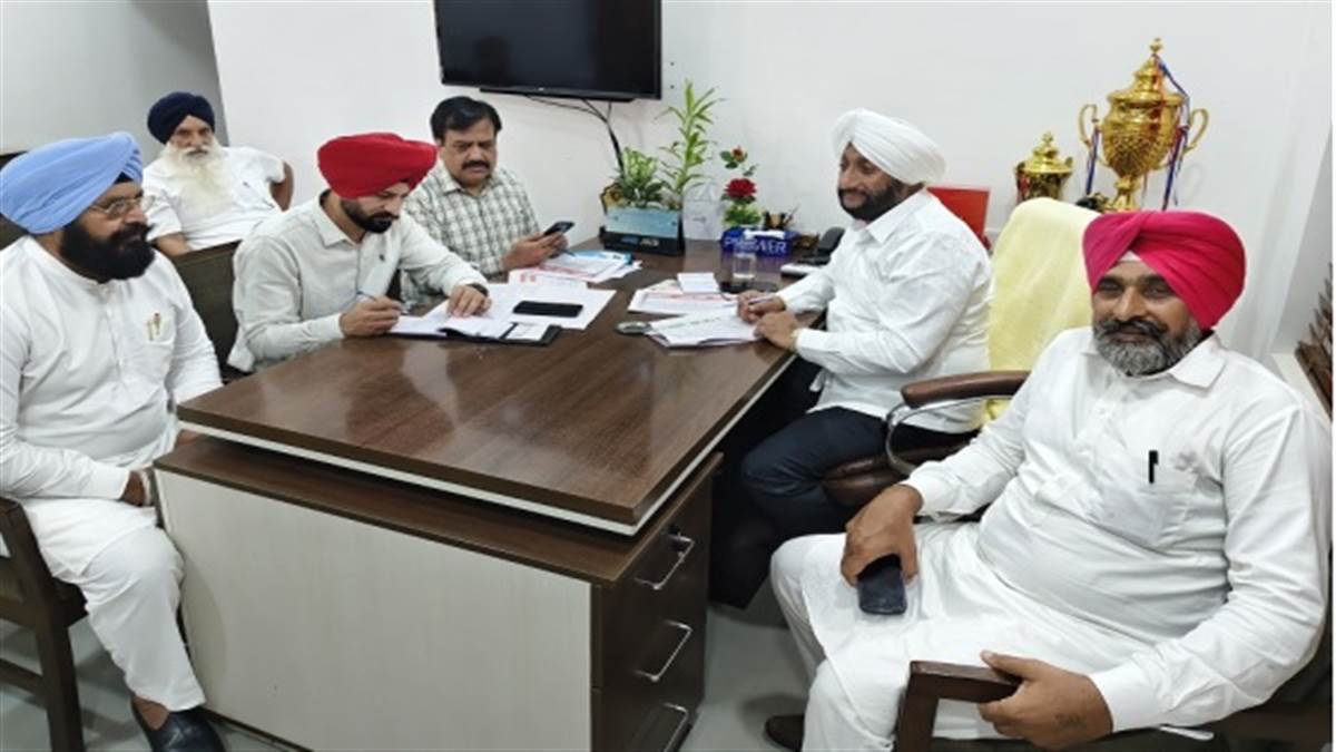 SIR 2026 : ਕਈ ਥਾਵਾਂ ’ਤੇ ਘਰ-ਘਰ ਨਹੀਂ ਜਾ ਰਹੇ ਬੀਐੱਲਓ, ਚੋਣ ਕਮਿਸ਼ਨ ਨੇ ਮੰਗੀ ਰਿਪੋਰਟ