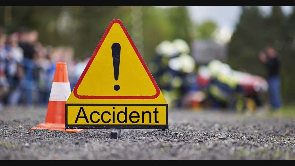Young and middle aged man killed in road accidents one seriously injured case filed against unidentified vehicle drivers
