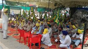 ਬੀਕੇਯੂ ਏਕਤਾ ਉਗਰਾਹਾਂ ਨੇ ਐੱਸਡੀਐੱਮ ਦਫ਼ਤਰ ਅੱਗੇ ਕੀਤੀ ਨਾਅਰੇਬਾਜ਼ੀ