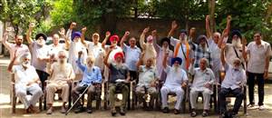 ਡੀਏ ਨਾ ਜਾਰੀ ਕਰਨ ’ਤੇ ਪੈਨਸ਼ਨਰਾਂ ਵੱਲੋਂ ਸਰਕਾਰ ਖਿਲਾਫ ਰੋਸ ਜਾਹਰ