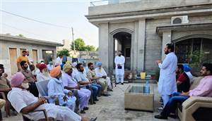 ਨਵਜੋਤ ਗੁਣੀ ਨੇ ਭਾਜਪਾ ਵਰਕਰਾਂ ਨਾਲ ਕੀਤੀ ਮੀਟਿੰਗ