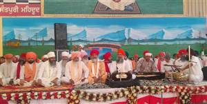 ਸੰਤ ਬਾਬਾ ਚਰਨ ਦਾਸ ਦੀ 18ਵੀਂ ਬਰਸੀ ’ਤੇ ਧਾਰਮਿਕ ਸਮਾਗਮ ਕਰਵਾਇਆ
