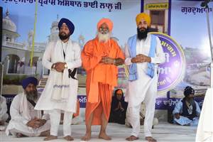 ਸੰਤ ਸੀਚੇਵਾਲ ਨੇ ਲਾਇਆ ਬੂਟਿਆਂ ਦਾ ਲੰਗਰ