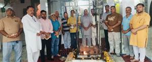 ਪ੍ਰਾਚੀਨ ਸ਼ਿਵ ਮੰਦਰ ’ਚ ਪਿੱਤਰ-ਪੂਜਾ ਦੀ ਮਹੱਤਤਾ ’ਤੇ ਚਾਨਣਾ ਪਾਇਆ