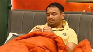 ਤੇਜਪ੍ਰਤਾਪ ਯਾਦਵ ਦਾ ਸਾਬਕਾ ਪਤਨੀ ਐਸ਼ਵਰਿਆ ਰਾਏ ਨਾਲ ਵਿਵਾਦ 'ਤੇ ਹੈਰਾਨ ਕਰਨ ਵਾਲਾ ਖੁਲਾਸਾ, ਕਿਹਾ- ਐਕਸ ਬੁਆਏਫ੍ਰੈਂਡ ਨਾਲ ਕਰਦੀ ਸੀ ਚੈਟ