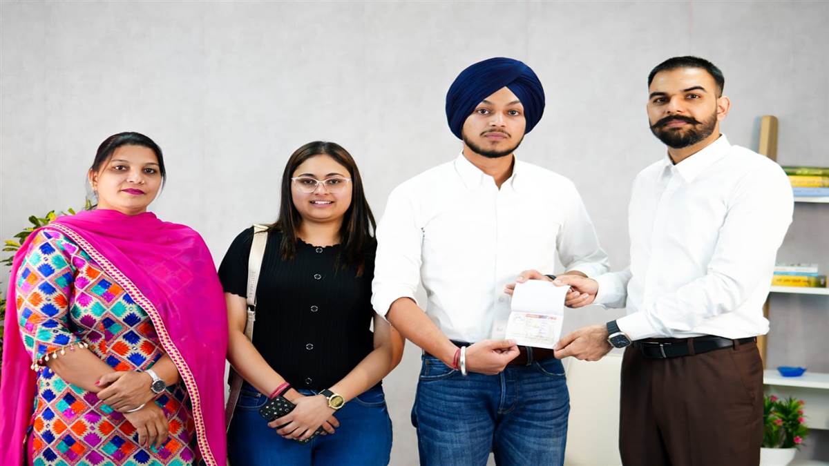 ਮੈਕਰੋ ਗਲੋਬਲ ਨੇ ਲਵਾਇਆ ਕੈਨੇਡਾ ਦਾ ਵੀਜ਼ਾ