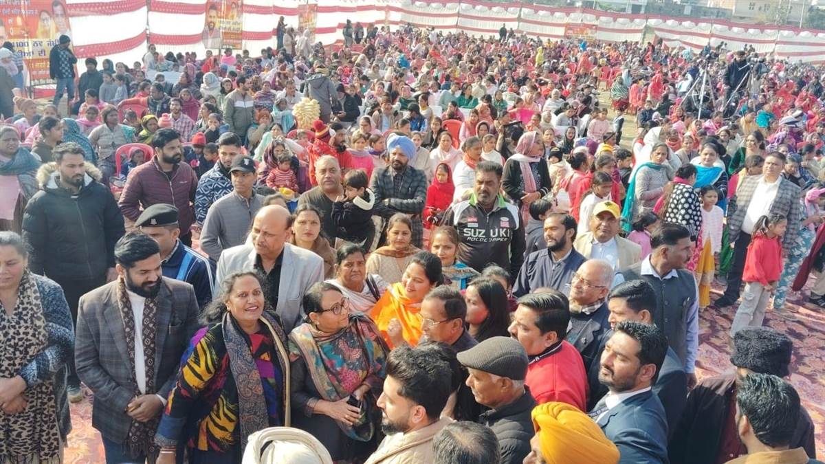 ਅਨੀਤਾ ਸੋਮਪ੍ਰਕਾਸ ਕੈਂਥ ਨੇ ਪਾਈ 1100 ਨਵਜੰਮੀਆਂ ਧੀਆਂ ਦੀ ਲੋਹੜੀ